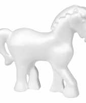Piepschuim paard